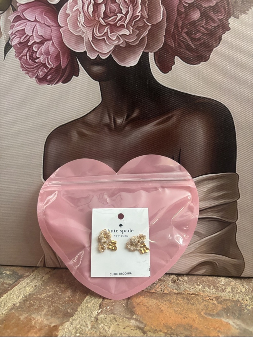 kate spade gold-tone crystal cluster stud earrings with pink pouch
